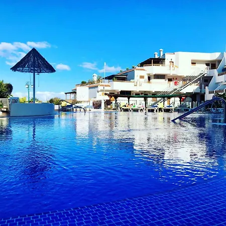 Geranios 公寓 阿德耶